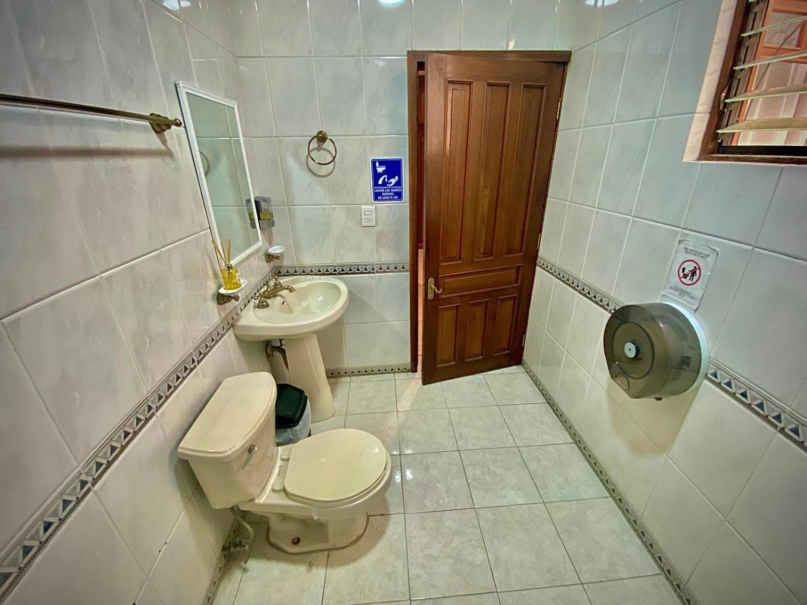 Hostal Central Oaxaca Luaran gambar