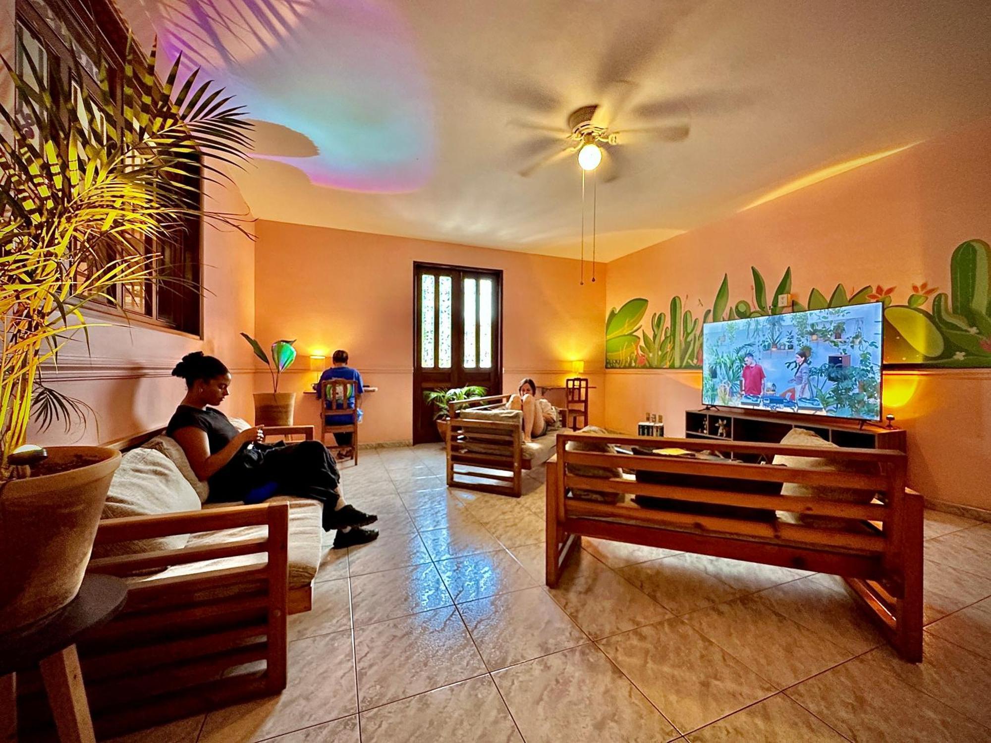 Hostal Central Oaxaca Luaran gambar